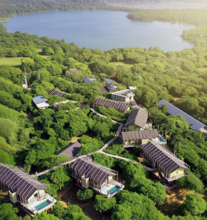 O2 Villas Яла